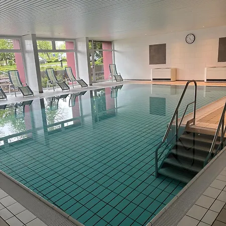Ground B-104 Im Taunusblick 5 - Mit Pool Und Sauna Appartement Lahnstein